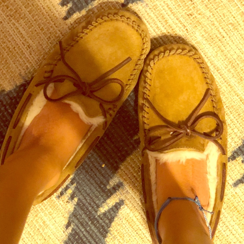 Ugg Moccasins!!